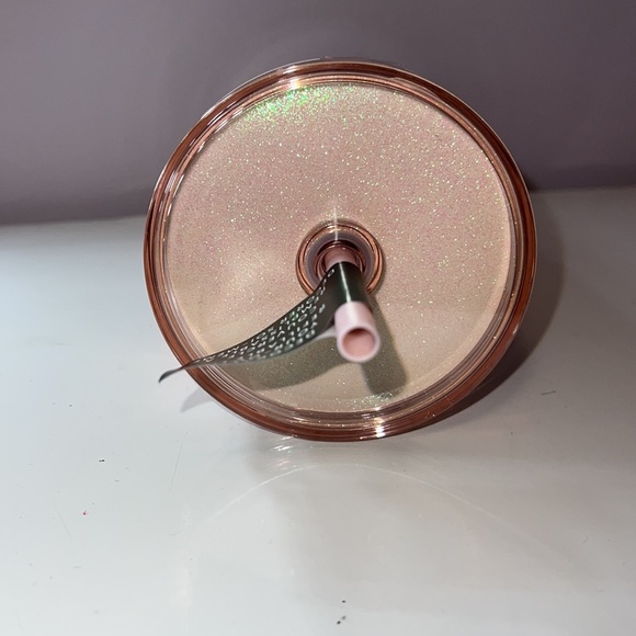 Starbucks Decorate Your own Refillable Lid - Picture 3 of 7